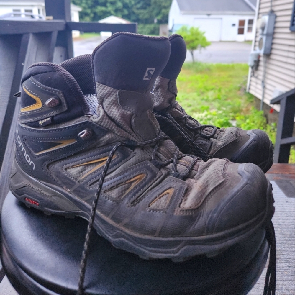 Solomon hiking boots